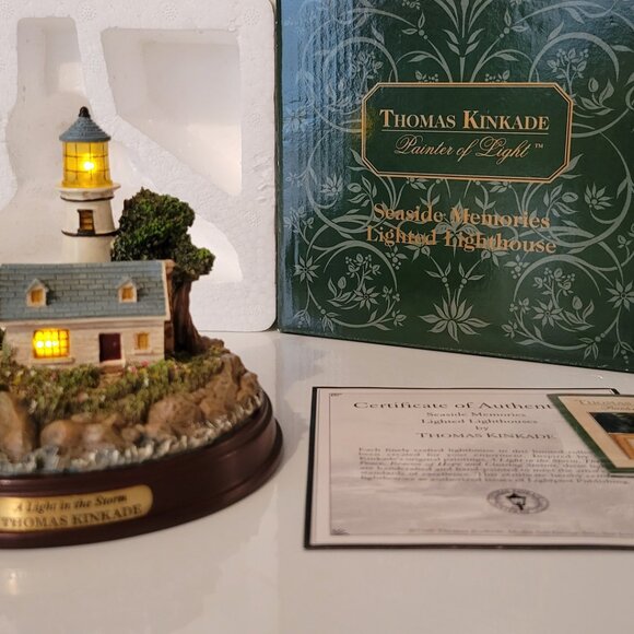 Thomas Kinkade A Light In The Storm, Seaside Memories Lighted Lighthouse 1999 - Picture 9 of 12